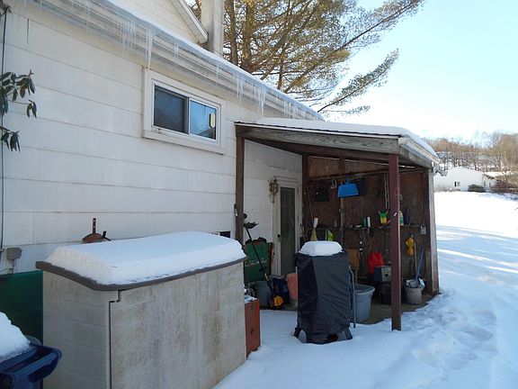 3rd image of 1981 Shawmut Rd