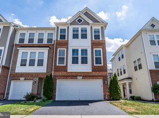21766 Harroun Ter, Ashburn, VA 20147