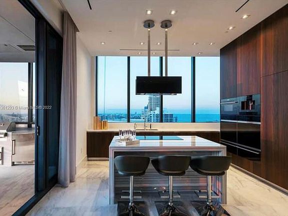 5th image of 17141 Collins Ave Unit 3402
