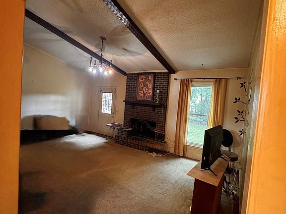 2nd image of 613 Grand Pine Ave