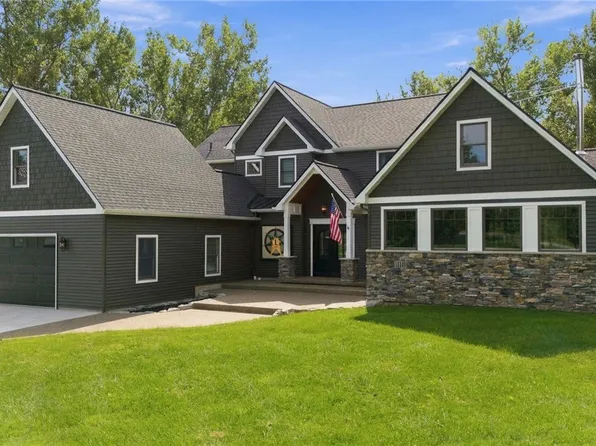 11149 S Hiller Rd, Akron, NY 14001