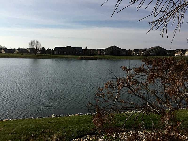 1st image of 7365 Lake Lakota Dr