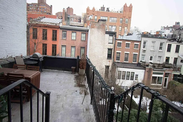 Rented by Maz Group NY | media 12