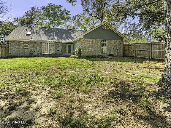 5th image of 89338 Diamondhead Dr E