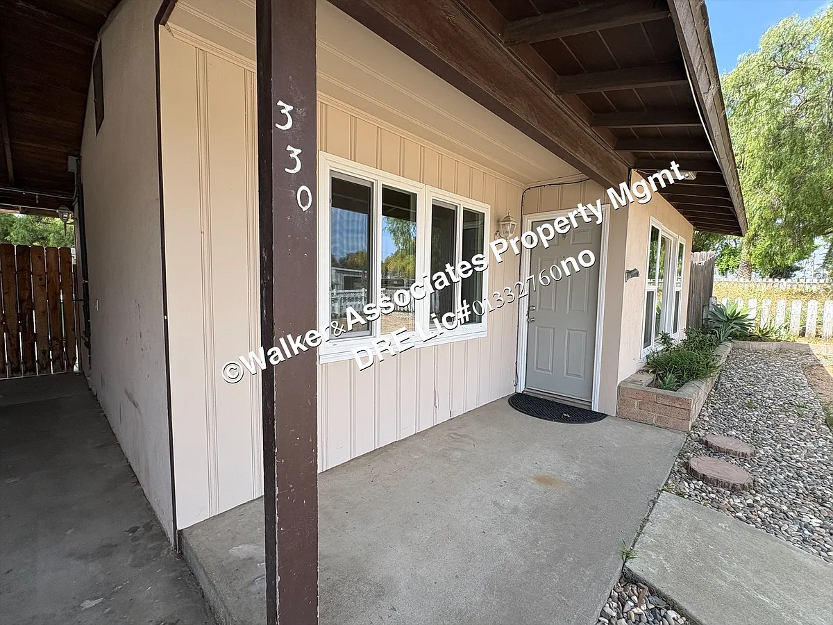 Building Photo - 330 Siler Ln