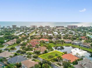 295 Normandy Dr, Indialantic, FL 32903