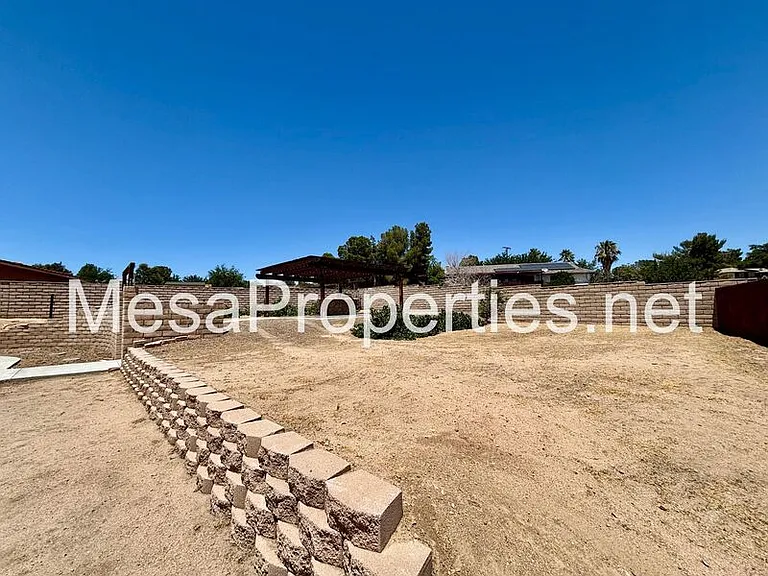 18642 Orange St — Photo 29