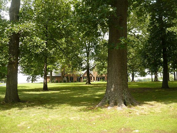 3rd image of 8213 W Farm Road 164