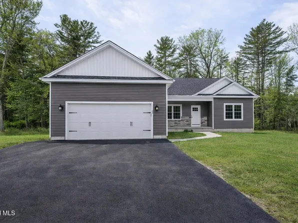 24 Nichols Road, Wilton, NY 12831