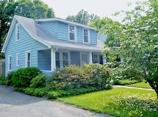 3 Scofield Pl, Norwalk, CT 06855