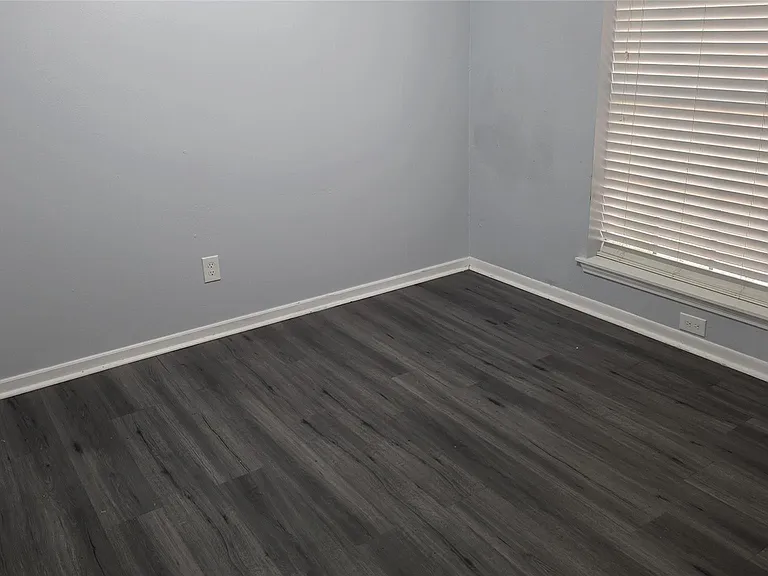 1502 Sudbury Dr — Photo 12