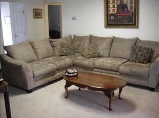 425 Apple Blossom Ln, Hurst, TX 76053