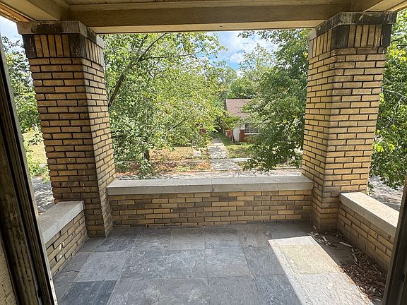 2nd image of 11391 Belleterre Ave APT 2S