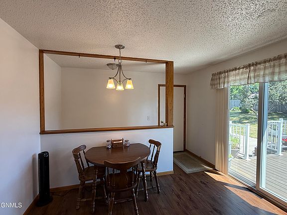 5th image of 1839 Ryan Dr