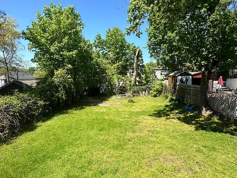 116 Sheffield Ave #3 — Photo 14