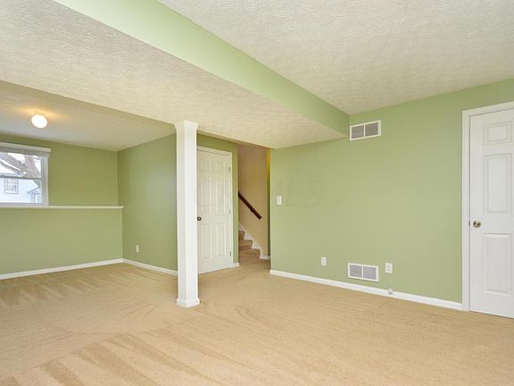 3rd image of 1617 Hillsbury Dr