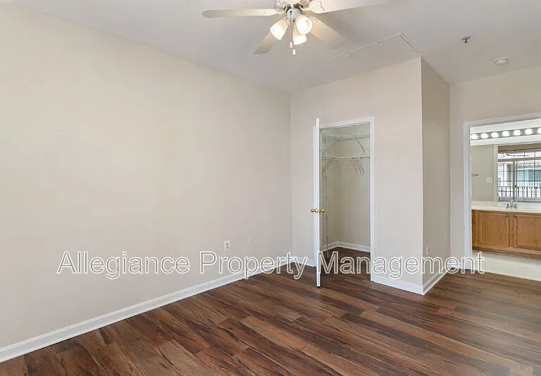 11400 Windleaf Ct #R — Photo 22