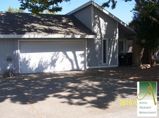9635 Goethe Rd, Sacramento, CA 95827