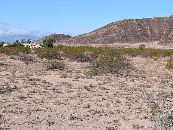 2nd image of 8253 S Ocotillo Dr