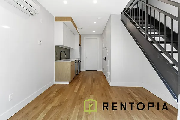 Rented by Rentopia | media 11