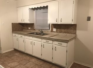 465 W 15th Pl, Chicago Heights, IL 60411