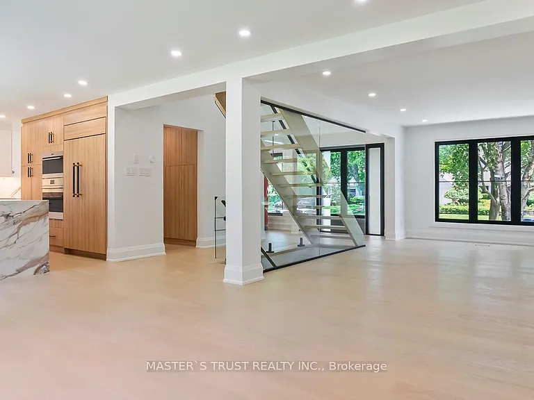 319 Beechfield Rd #1 — Photo 10