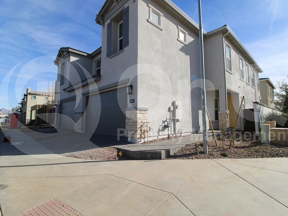 1st image of 4911 E Village Dr