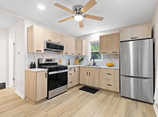 7829 W Palmetto Ave, Milwaukee, WI 53218