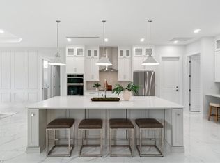 1970 17th St SW, Naples, FL 34117