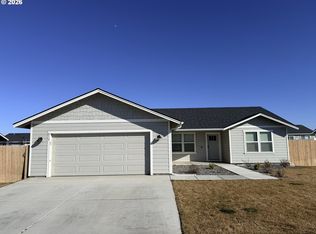 213 River Ridge Dr, Boardman, OR 97818