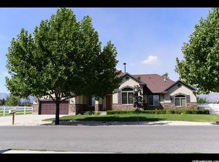 1058 S Big Tree Dr, Grantsville, UT 84029