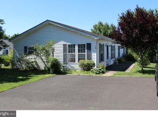 56 Wildflower Ct, New Hope, PA 18938