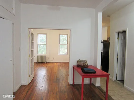 Rented by Citi Habitats | media 9