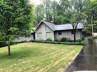 449 Castle Rd, Dalton, GA 30720