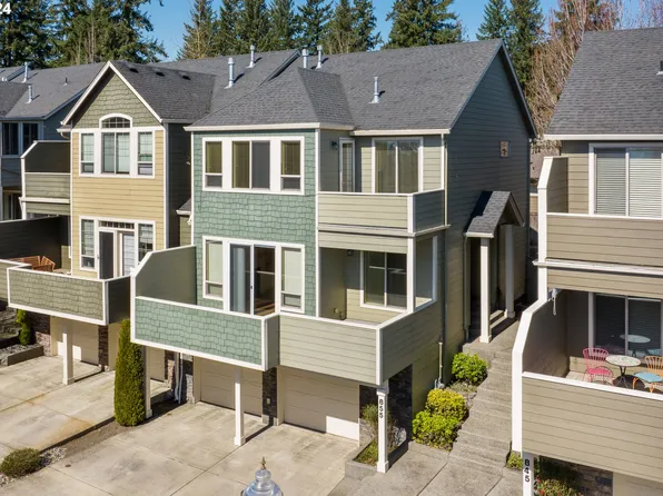 855 W U St, Washougal, WA 98671