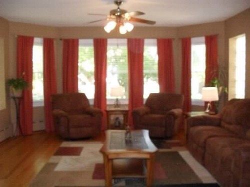 1st image of 7840 W Oakleaf Ave