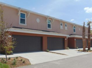 995 Celtic Cir, Tarpon Springs, FL 34689