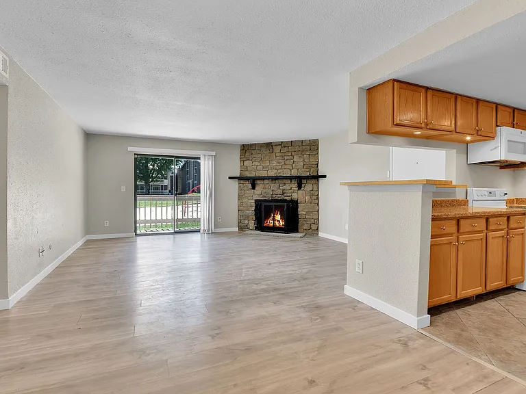 18034 E Ohio Ave #104-A — Photo 5