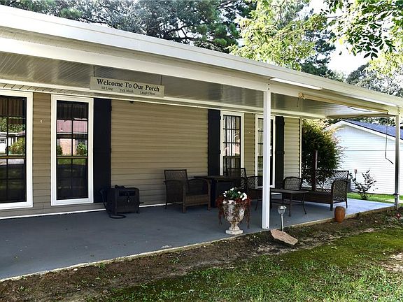2nd image of 408 W Hampton Dr