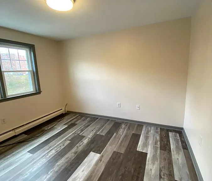40 Hillside St #40-B8 — Photo 11