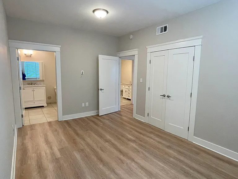 5717 Fair Ave — Photo 18