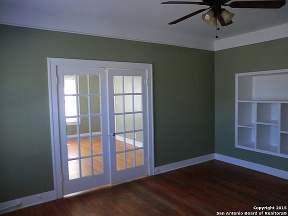 5th image of 1923 W Kings Hwy APT 3