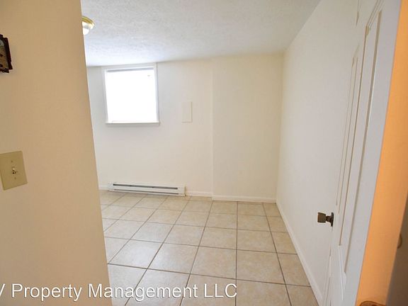 5th image of 1015 N Forest Ave #5