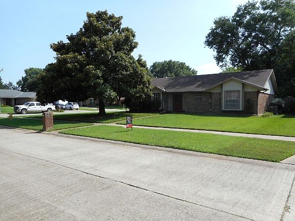2nd image of 5420 Foxglove Dr