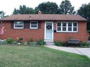 15745 Southway Dr, Brookpark, OH