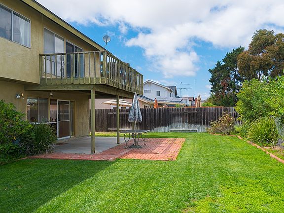 3rd image of 6231 Radcliffe Dr