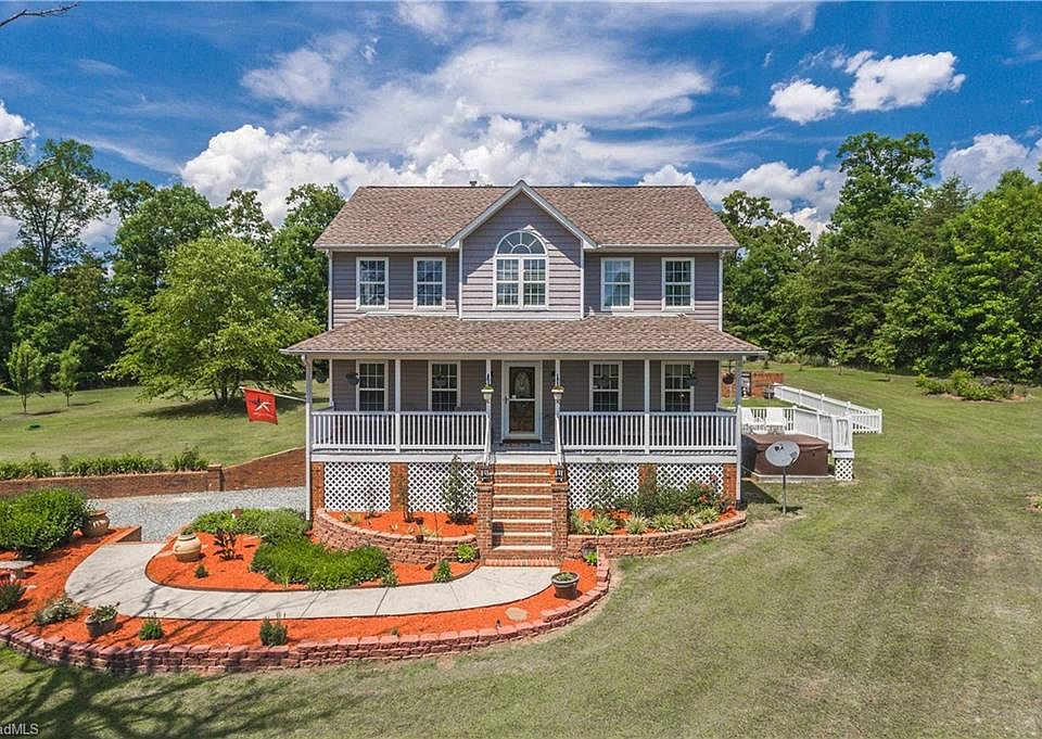 1st image of 1416 Country Lake Dr