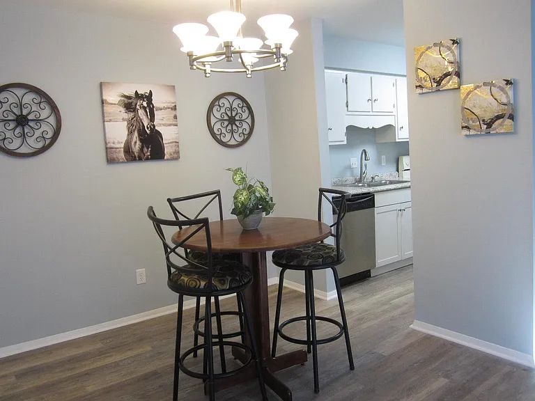 1014 Sandlin Pl — Photo 13