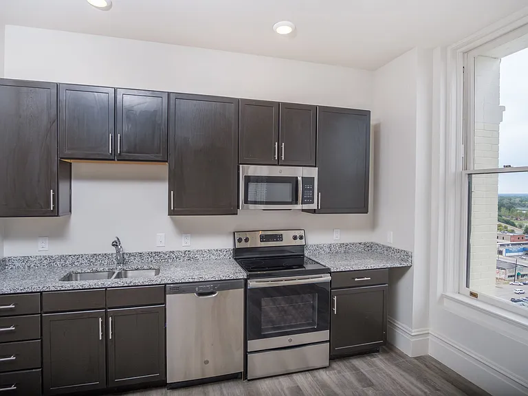 Bell Lofts — Photo 20