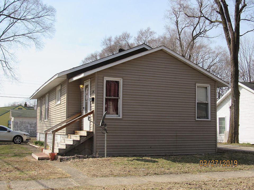 2nd image of 1298 Jennings Ave